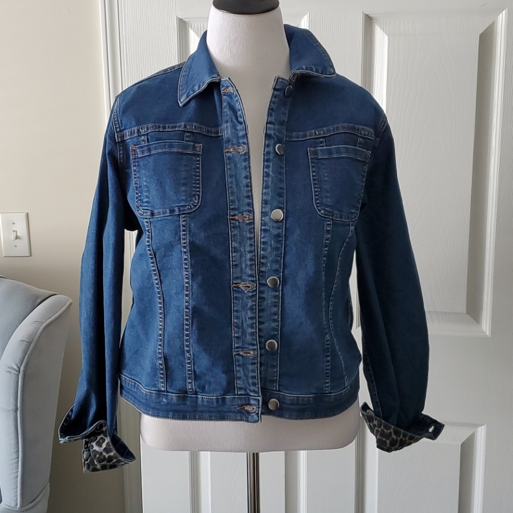 Jean Jacket animal print interior NWT